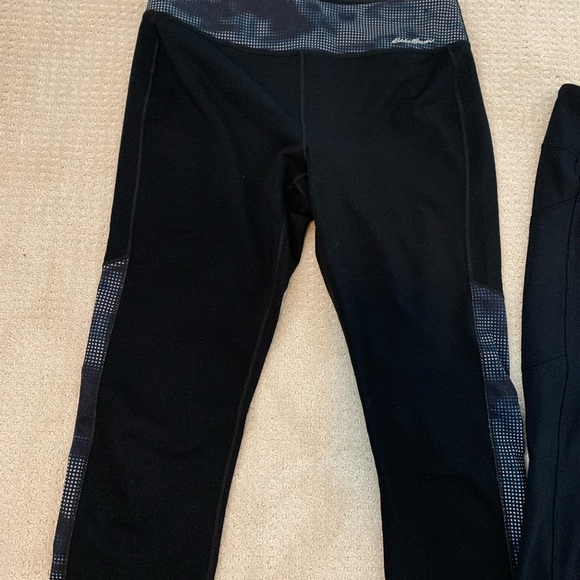 Eddie Bauer yoga pant Capris - Picture 2 of 7